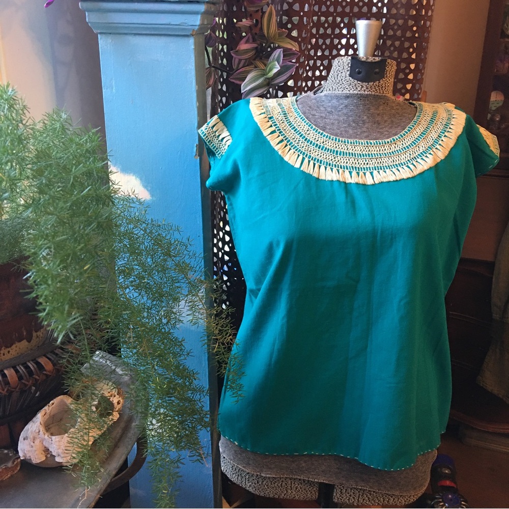 Vintage embroidered blouse size sm-med